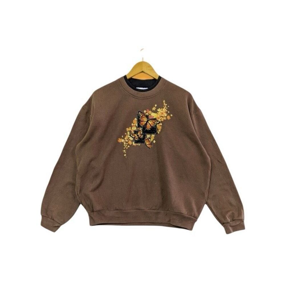 ✨Country Store Butterfly Crewneck Sz Large Sweatshirt Embroidery Logo✨